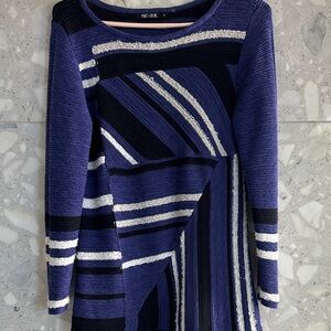 NIC+ZOE Royal Blue, Black and White Geometric Sweater